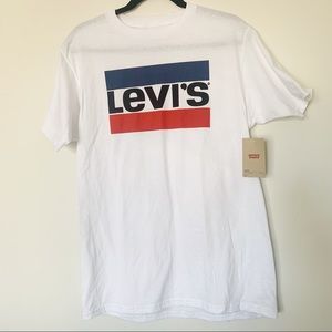 Vintage Levi’s White T-shirt